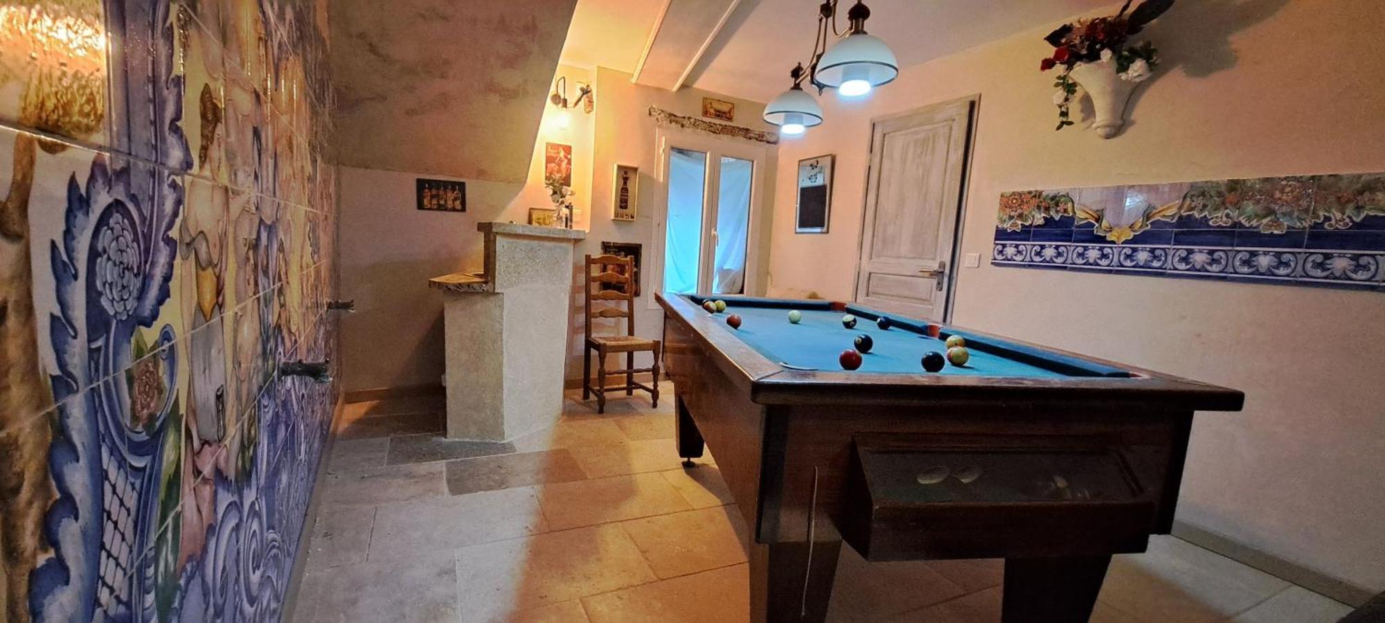 Appartement Chez Maxime à Fraissinet-de-Fourques Extérieur photo